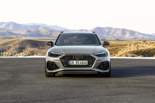 Audi RS 4 Avant Competition Plus Package (2022) - picture 1 of 32