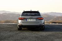 Audi RS 4 Avant Competition Plus Package (2022) - picture 13 of 32