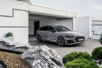 Audi RS 4 Avant Competition Plus Package (2022) - picture 14 of 32