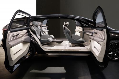 Audi Urbansphere Concept (2022) - picture 57 of 67