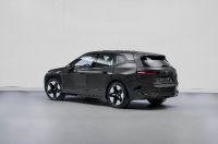 BMW iX Flow E Ink (2022) - picture 14 of 47