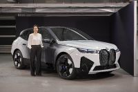 BMW iX Flow E Ink (2022) - picture 45 of 47