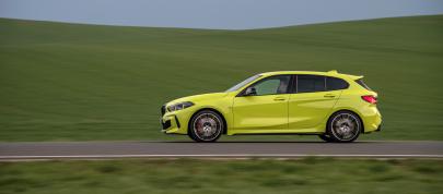 BMW M135i xDrive (2022) - picture 28 of 88