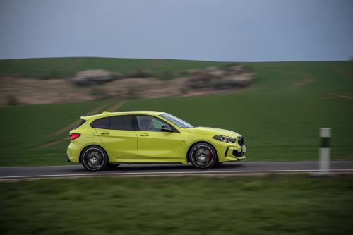 BMW M135i xDrive (2022) - picture 25 of 88