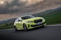 BMW M135i xDrive (2022) - picture 14 of 88