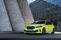 BMW M135i xDrive (2022) - picture 34 of 88