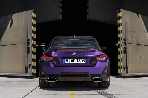 BMW M240i xDrive Coupe (2022) - picture 17 of 36