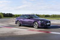 BMW M240i xDrive Coupe (2022) - picture 10 of 36