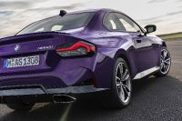 BMW M240i xDrive Coupe (2022) - picture 18 of 36