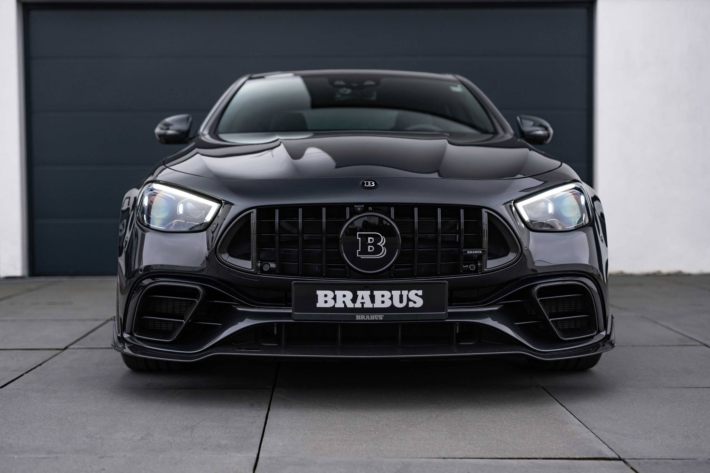 BRABUS 900 Mercedes-AMG E 63 S 4MATIC+