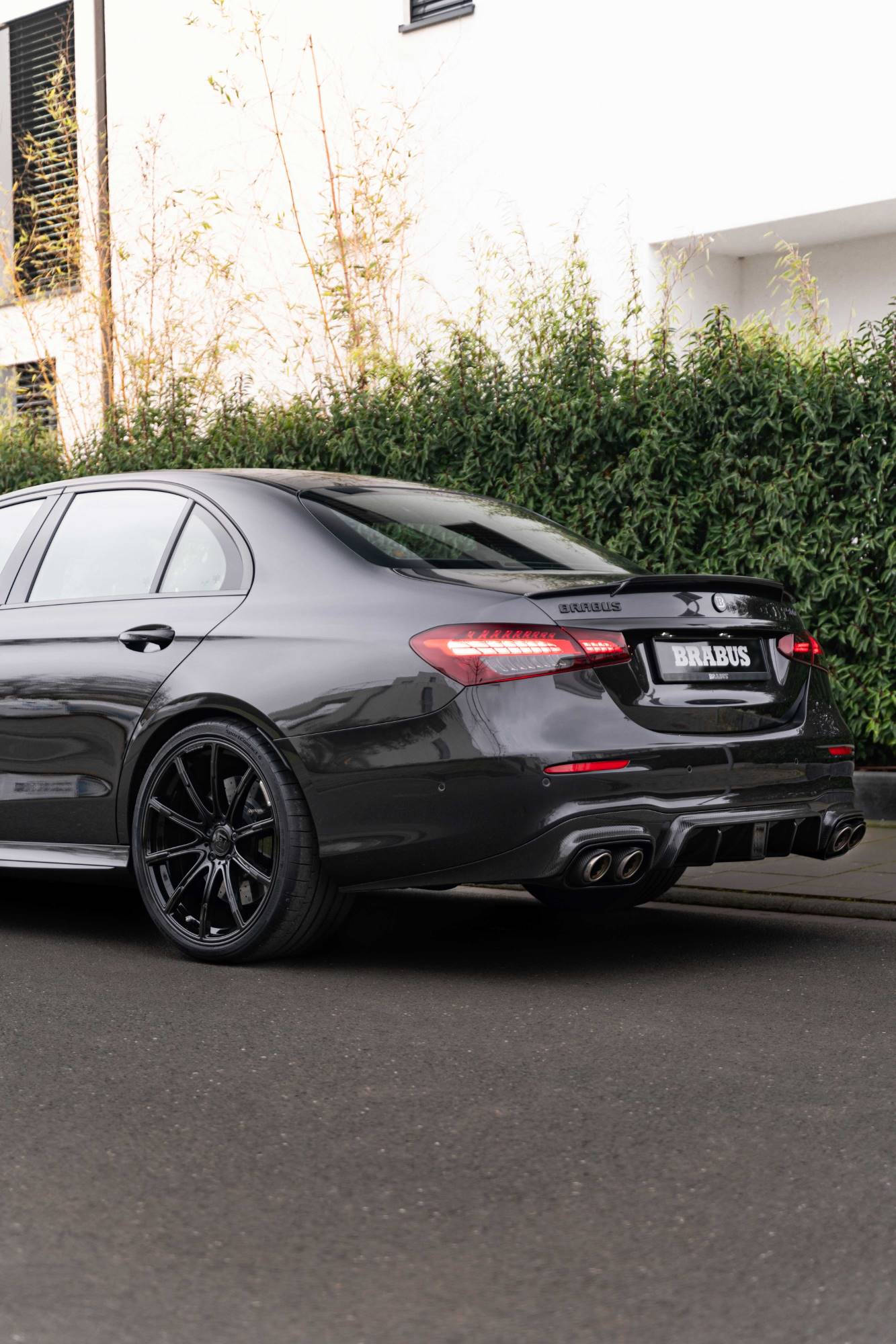 BRABUS 900 Mercedes-AMG E 63 S 4MATIC+