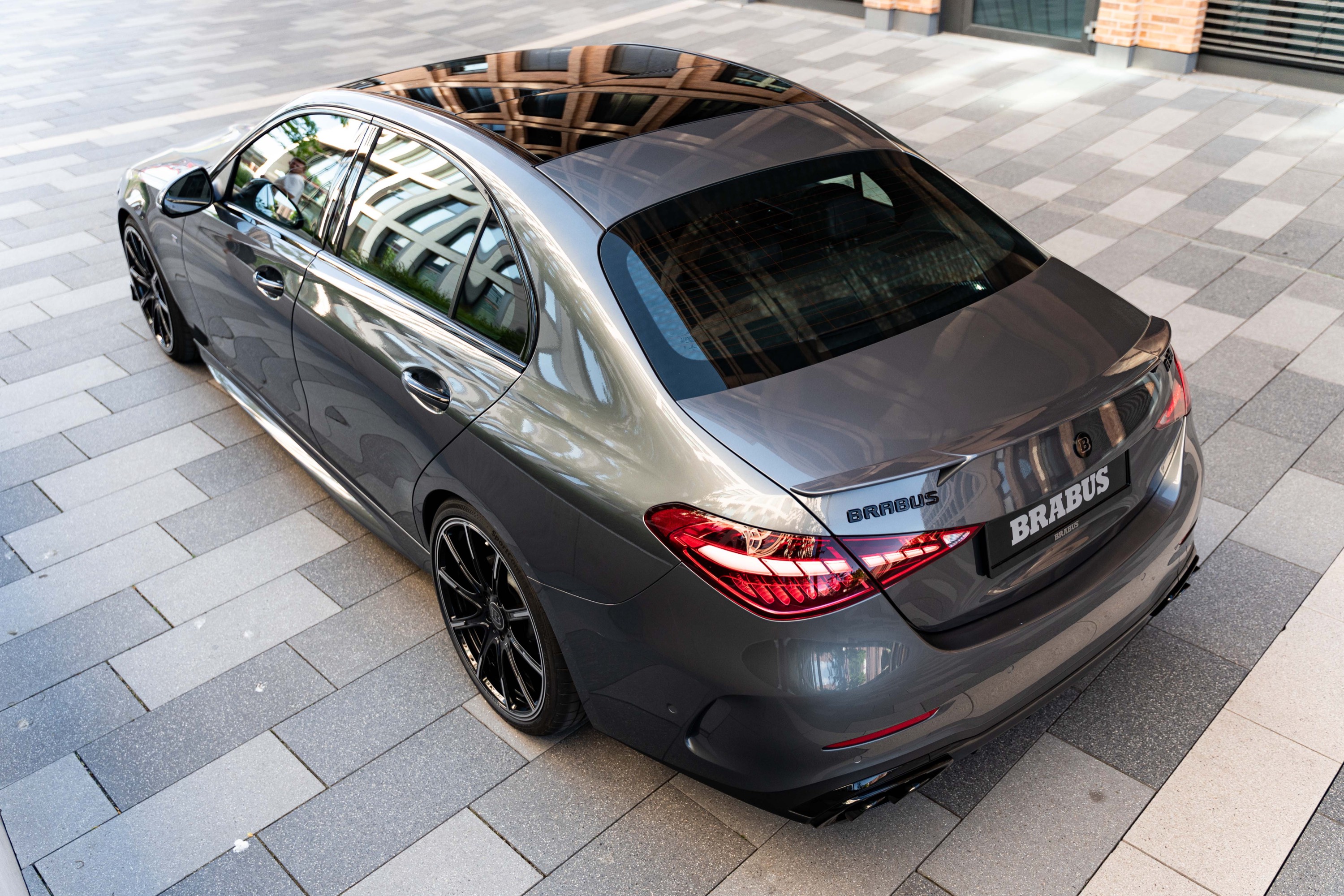 Brabus Mercedes-Benz C300 Sedan B30