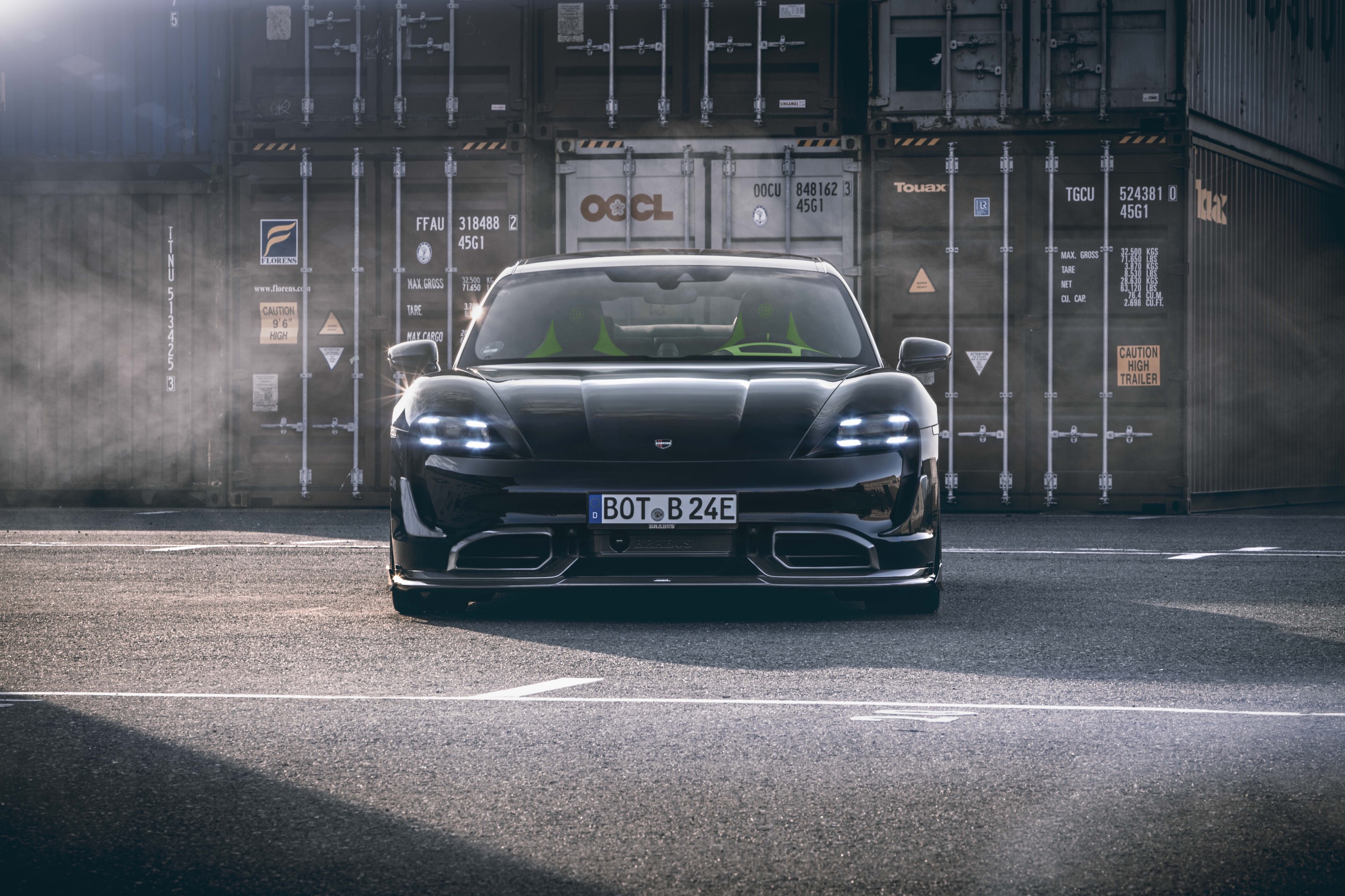 BRABUS Porsche Taycan Turbo S