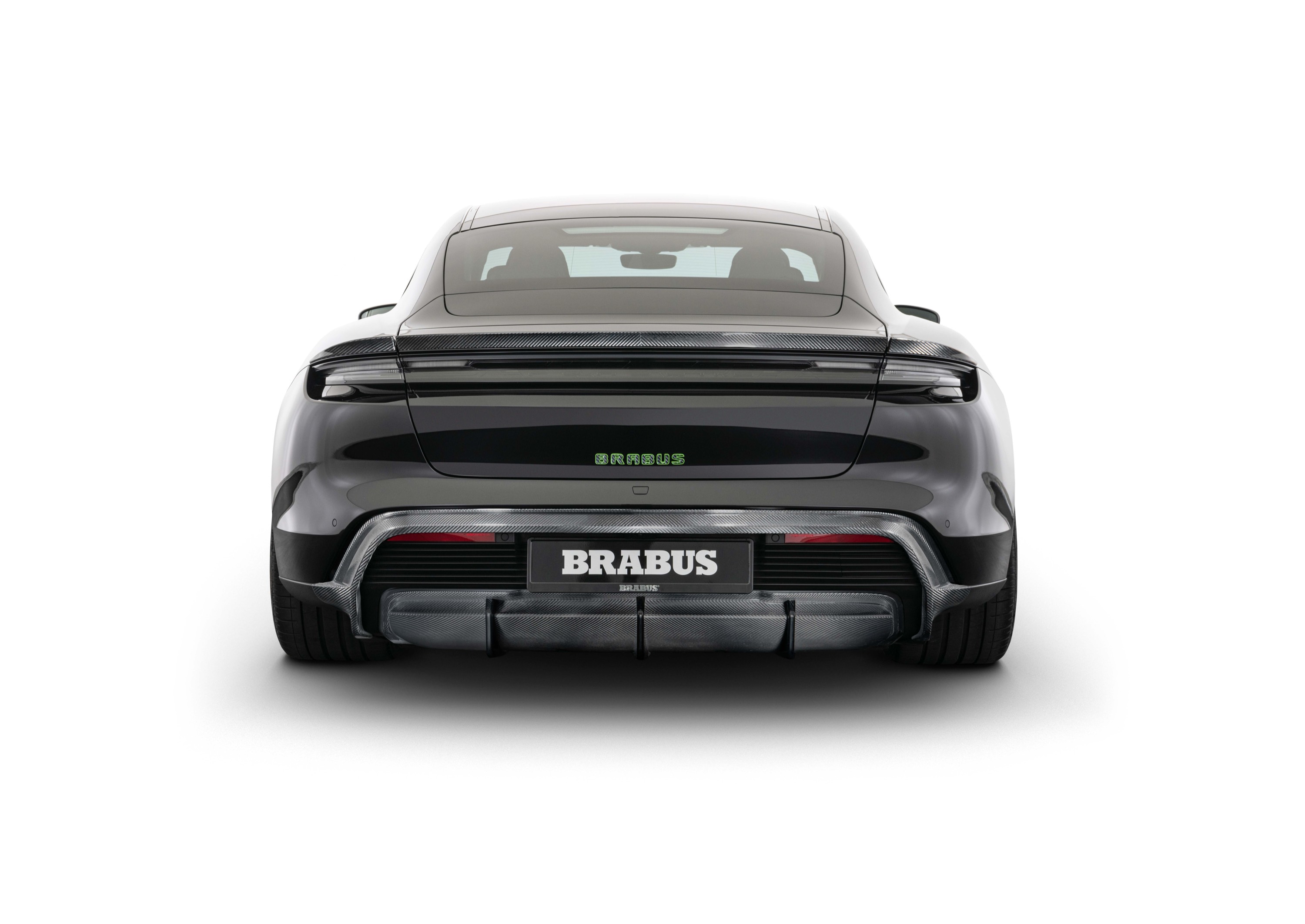 BRABUS Porsche Taycan Turbo S