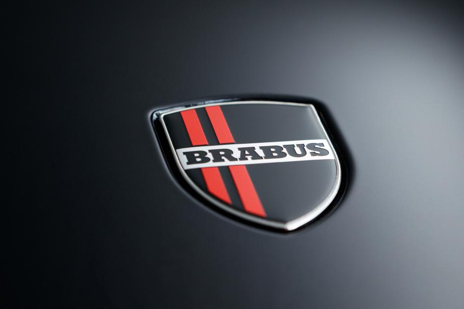 BRABUS Porsche Taycan Turbo S