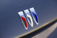Buick Wildcat EV Concept (2022) - picture 7 of 18