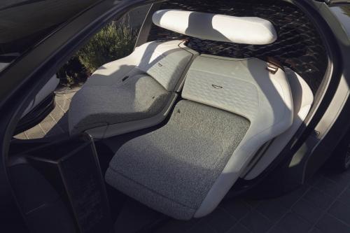 Cadillac InnerSpace Concept (2022) - picture 9 of 24