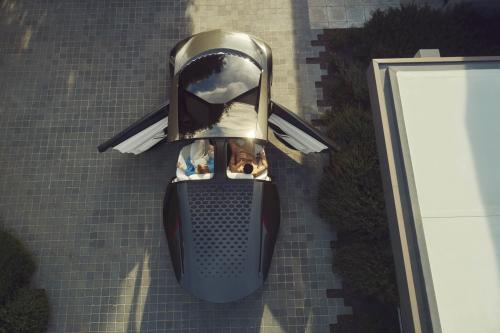 Cadillac InnerSpace Concept (2022) - picture 17 of 24