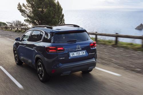 Citroen C5 Aircross (2022) - picture 8 of 16