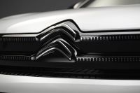 Citroen C5 Aircross (2022) - picture 13 of 16
