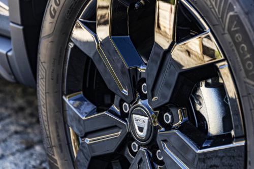 Dacia Duster Extreme SE (2022) - picture 9 of 14