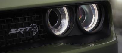 Dodge Challenger SRT Hellcat Redeye Widebody Jailbreak (2022) - picture 4 of 11