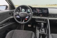 Hyundai Elantra N (2022) - picture 14 of 16