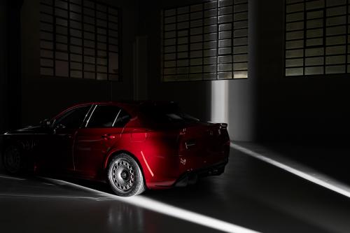 ErreErre Fuoriserie Alfa Romeo Giulia Quadrifoglio (2022) - picture 17 of 24