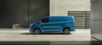 Ford E-Transit Custom (2022) - picture 4 of 13