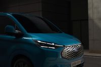 Ford E-Transit Custom (2022) - picture 8 of 13