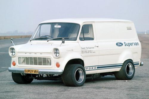 Ford e-Transit SuperVan (2022) - picture 40 of 48