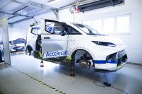 Ford e-Transit SuperVan (2022) - picture 18 of 48