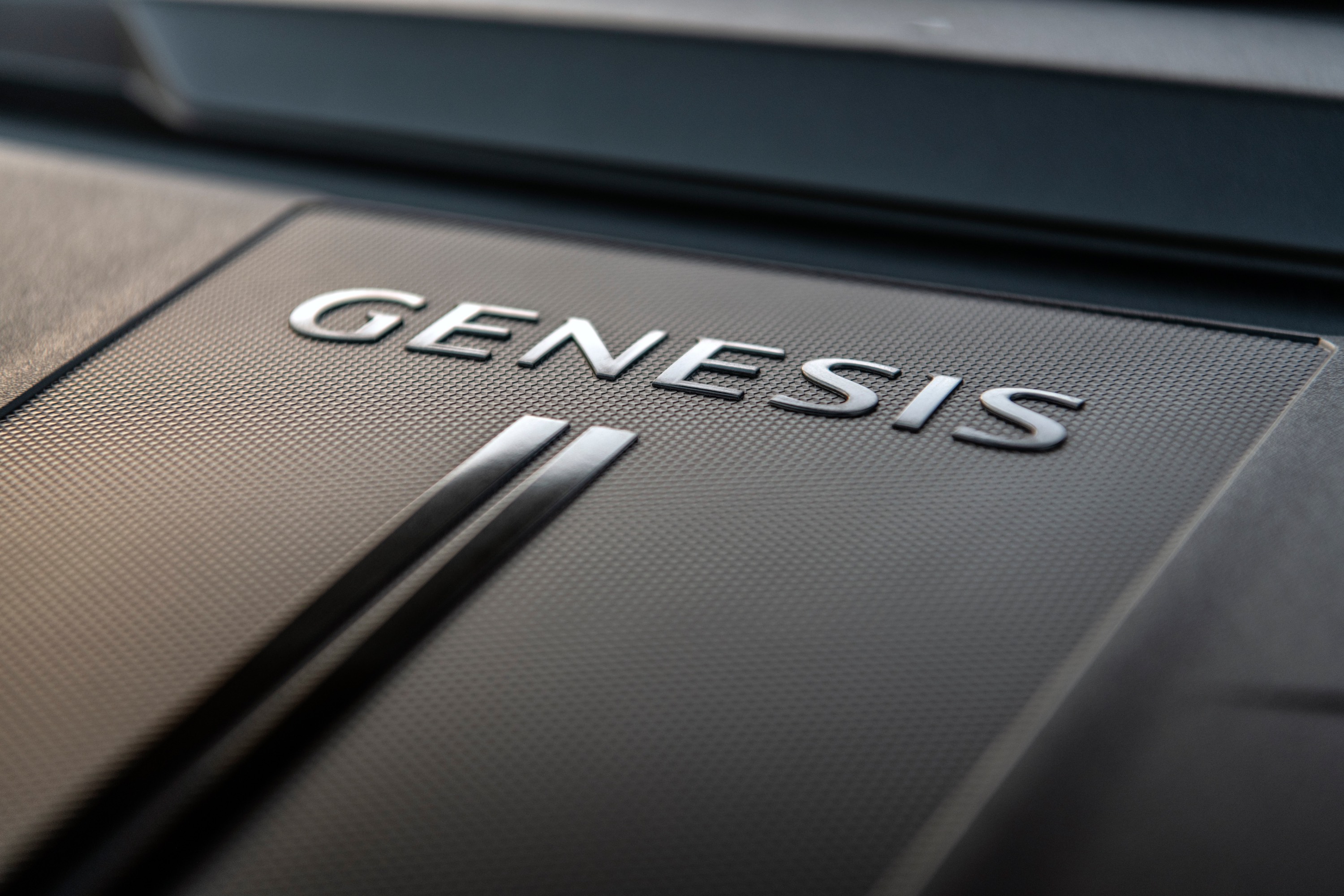 Genesis GV60