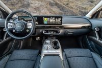 Genesis GV60 (2022) - picture 34 of 38