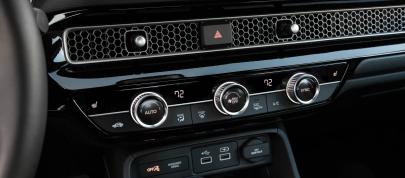 Honda Civic Sedan (2022) - picture 20 of 25