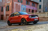 Honda e Limited Edition (2022) - picture 2 of 6