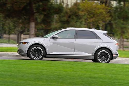 Hyundai IONIQ 5 (2022) - picture 8 of 11