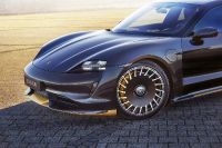 thumbnail image of 2022 JAGER Porsche Taycan