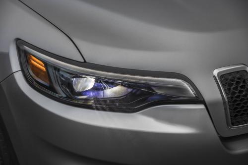 Jeep Cherokee Trailhawk (2022) - picture 33 of 47