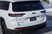 2022 Jeep Grand Cherokee L Limited Black Package