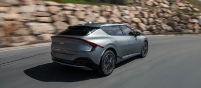 Kia EV6 (2022) - picture 20 of 58