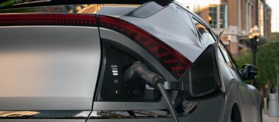 Kia EV6 (2022) - picture 36 of 58