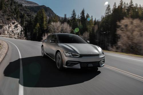 Kia EV6 (2022) - picture 24 of 58