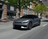 Kia EV6 (2022) - picture 4 of 58