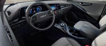 Kia Niro (2022) - picture 7 of 22