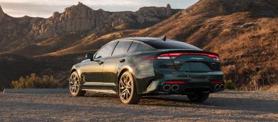 Kia Stinger (2022) - picture 28 of 41