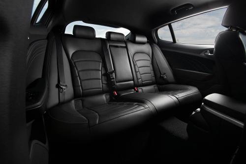 Kia Stinger (2022) - picture 41 of 41