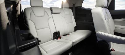 Kia Telluride (2022) - picture 15 of 18