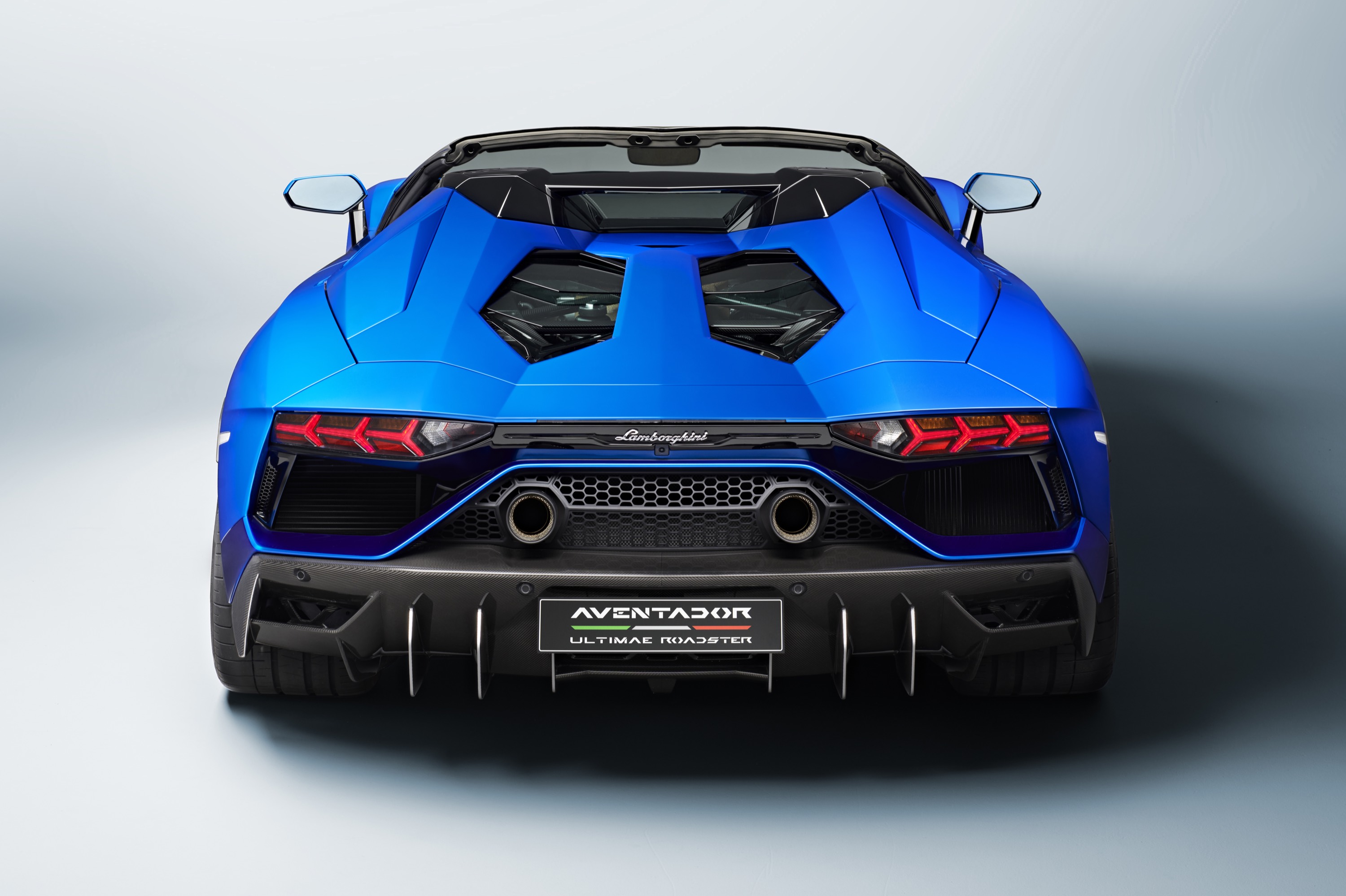 Lamborghini Aventador LP780-4 Ultimae Roadster