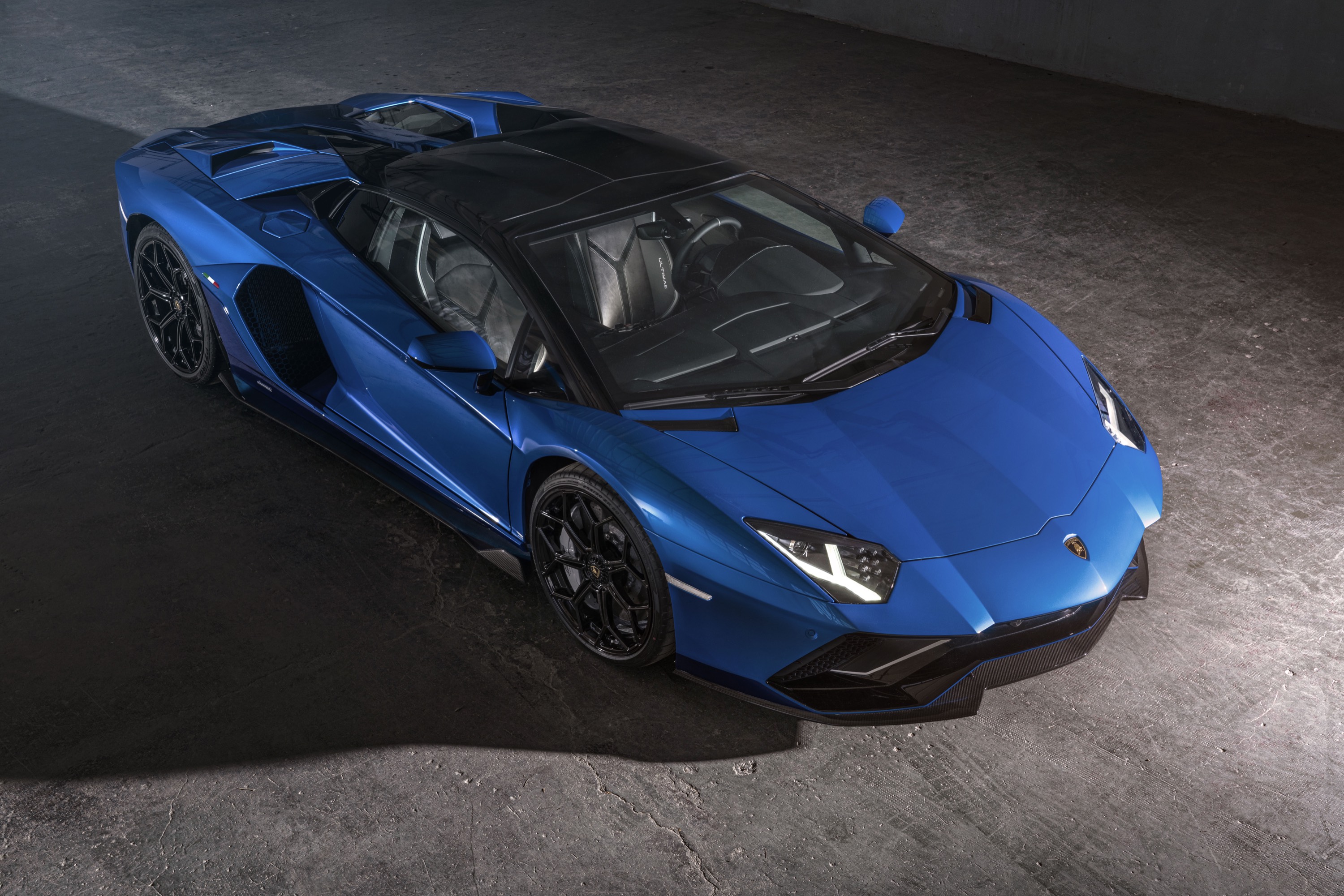 Lamborghini Aventador LP780-4 Ultimae Roadster